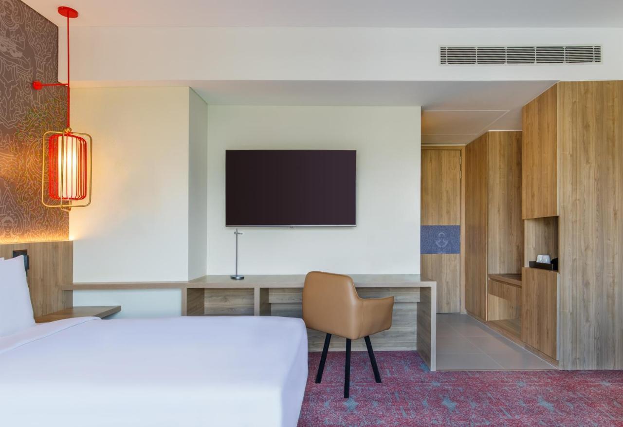 Hyatt Centric Soalteemode Kathmandu Hotel Exterior photo